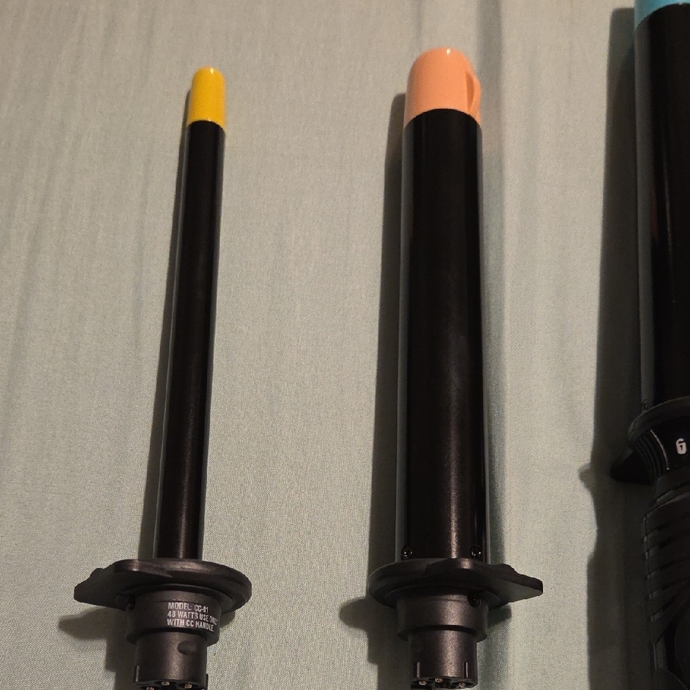 Brand New
Conair Curl Collective 3 In 1 Ceramic Wand Curling Iron - Picture 4 of 4